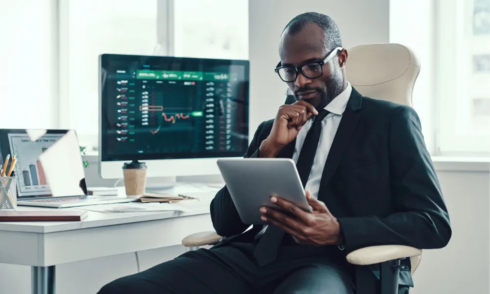 Financial Education; investing in treasury bills, bonds & splitting a portfolio